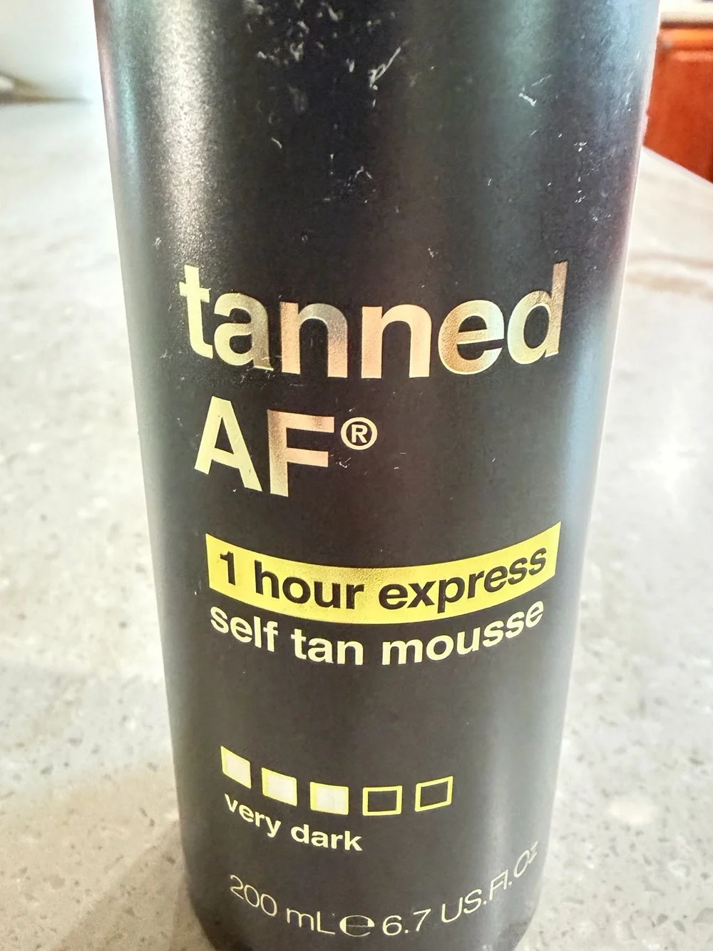 b.tan Tanned AF Self Tan Mousse - Black & Gold